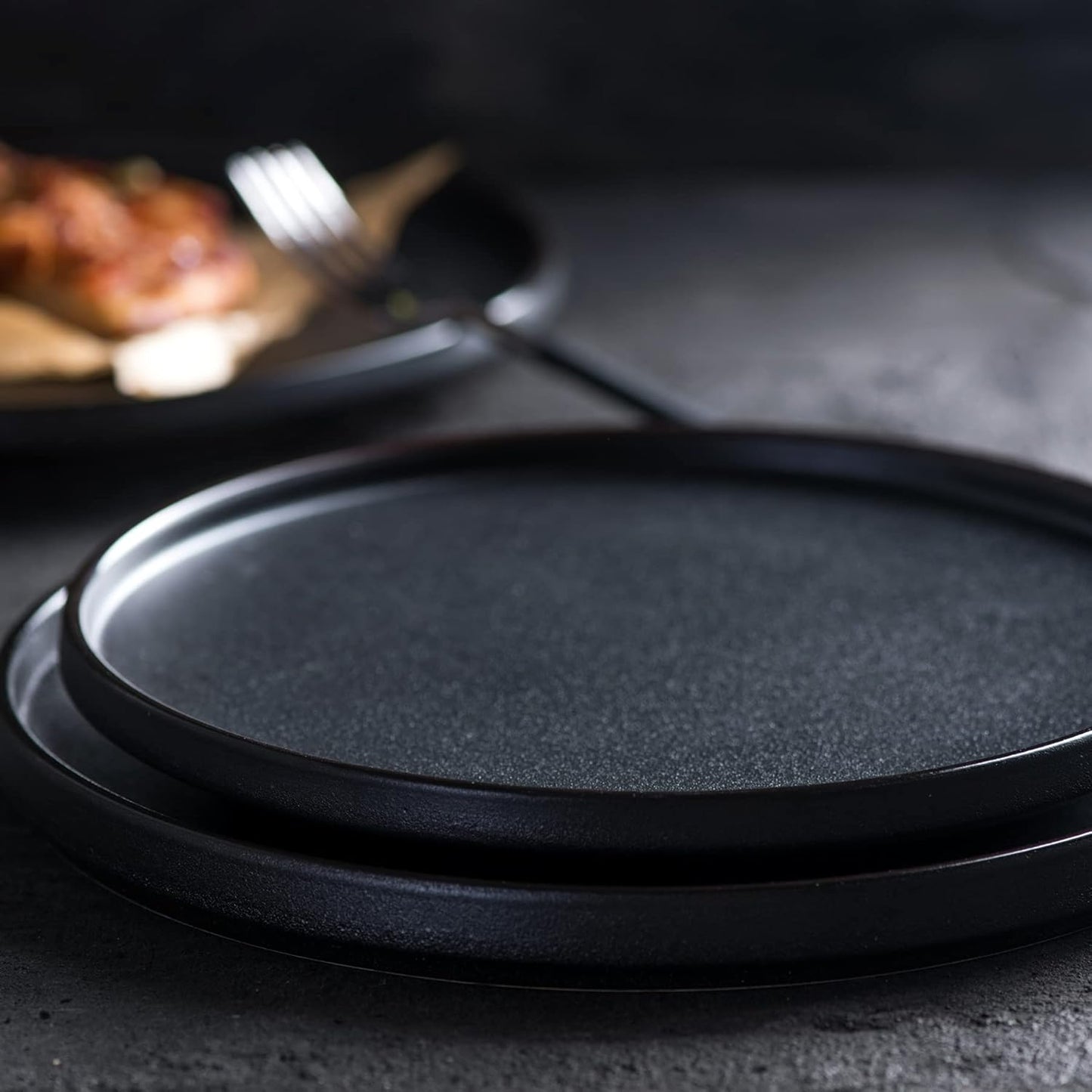Dinner Plates Set of 4,8.5Inch Ceramic Plate Set Serving Dish Salad Plates (Matte Black)