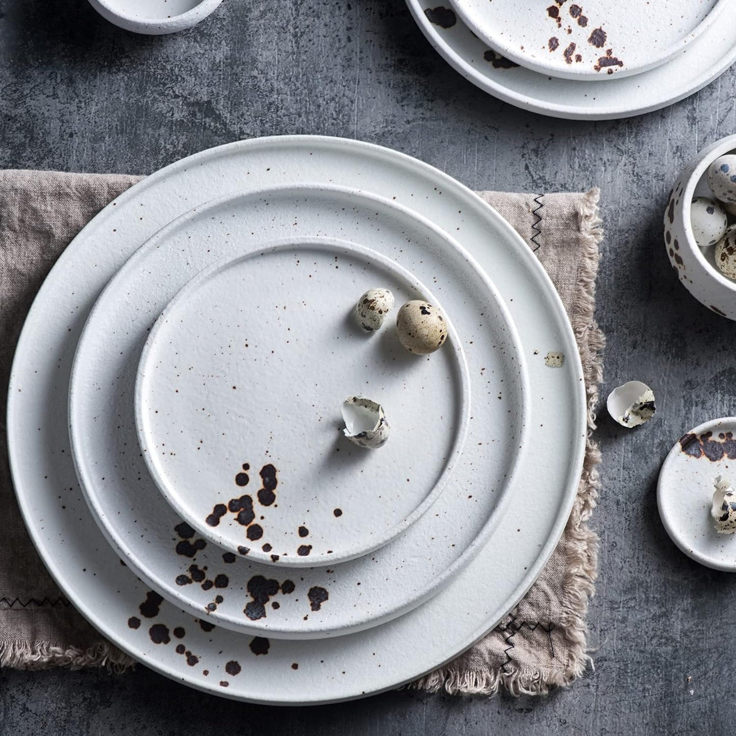 Dinner Plates 8.5Inch Ceramic Plate Dessert Salad Plates,Set of 4 Dinnerware Set (Matte White&Mocha)