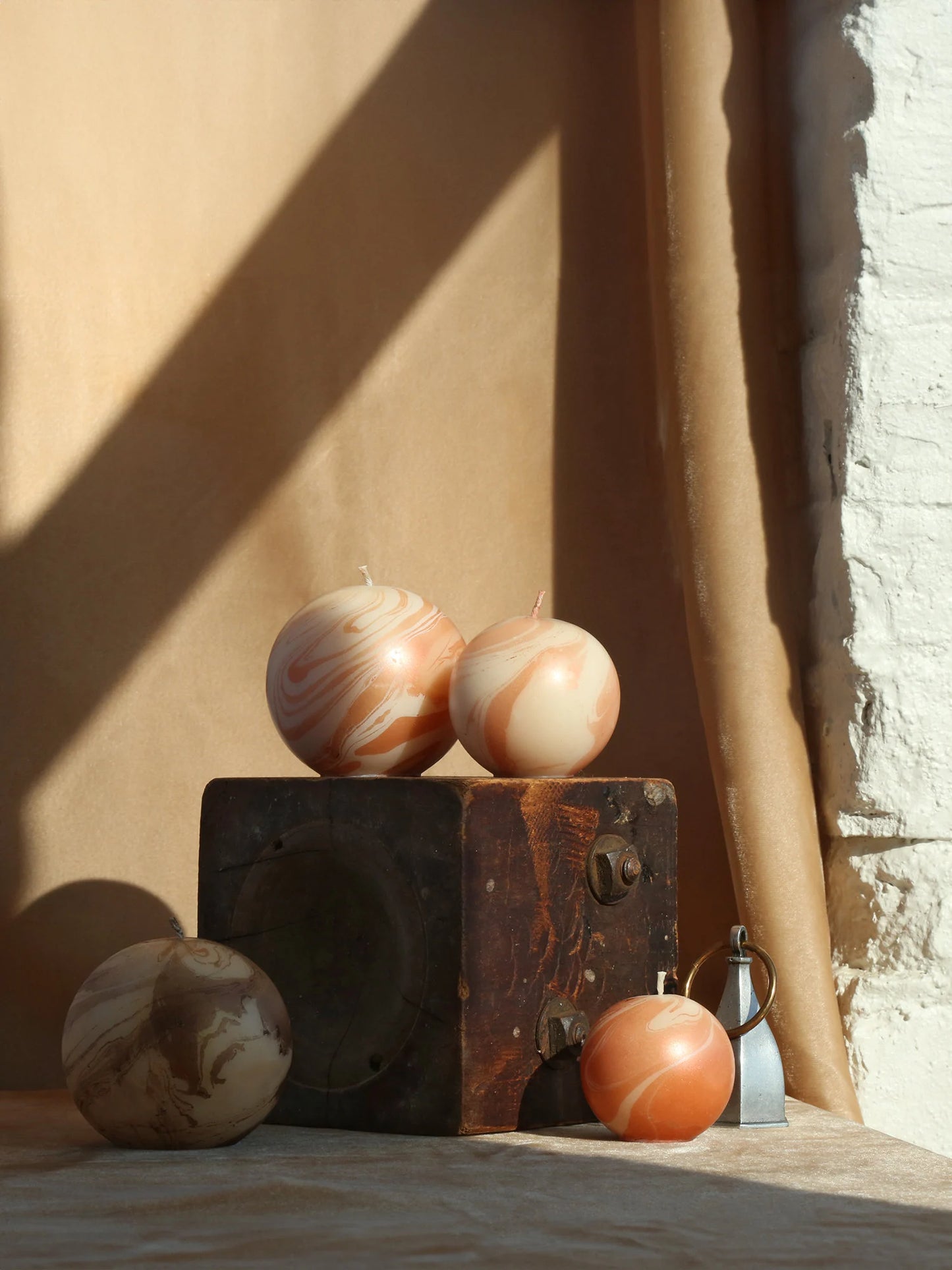 Metallic Marble Sphere Candle