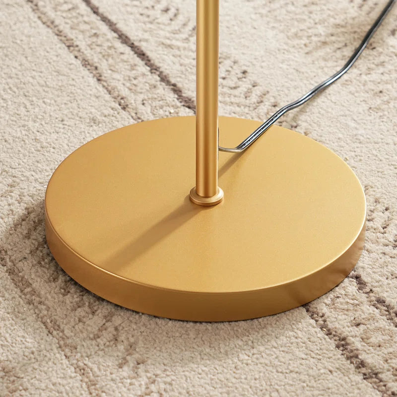 Deaver 63'' Traditional Floor Lamp