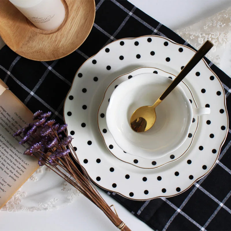 Black-And-White Hepburn Vintage Breakfast Plate Ceramic Plate Striped Wave Dot Tableware