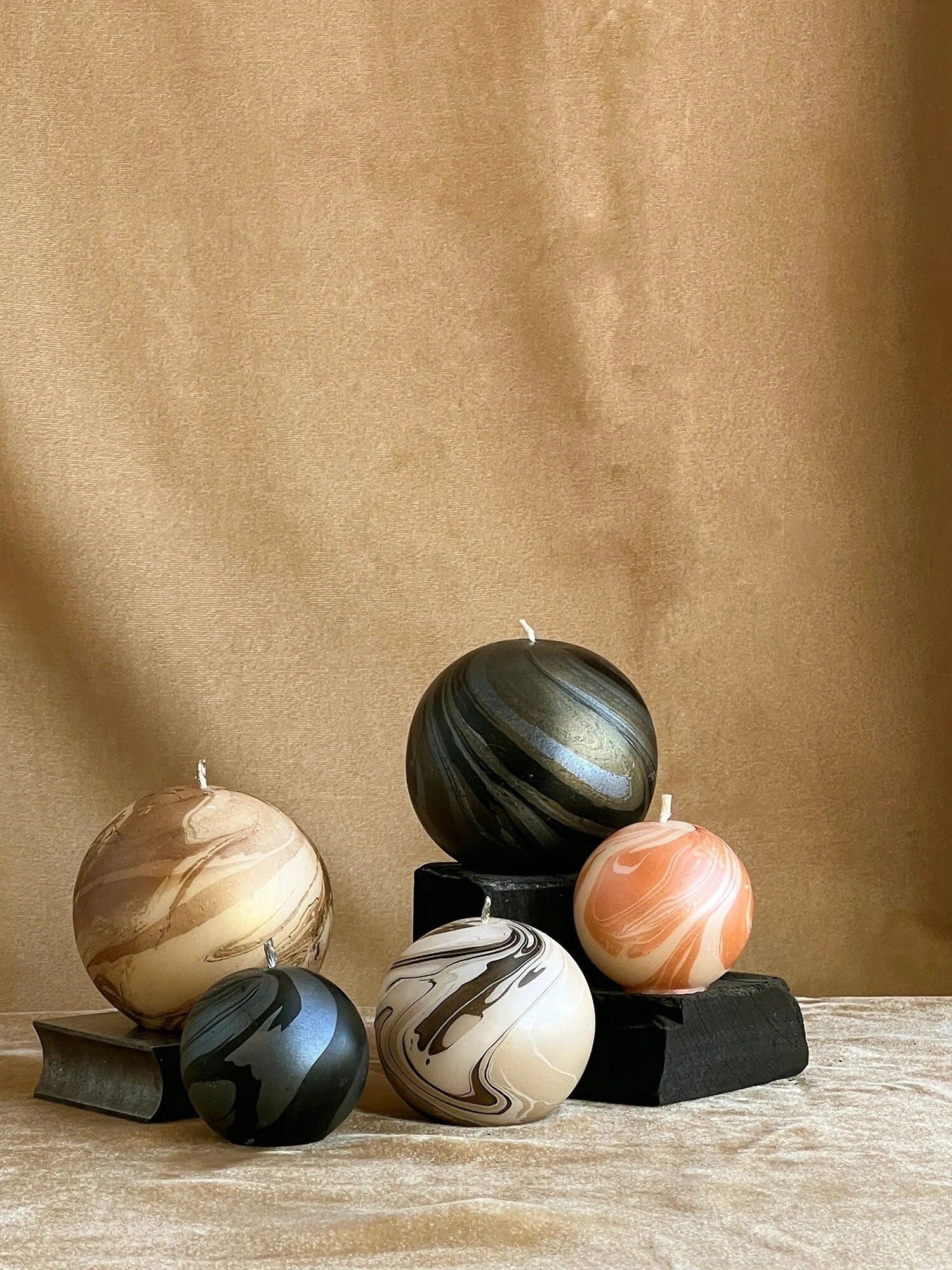 Metallic Marble Sphere Candle